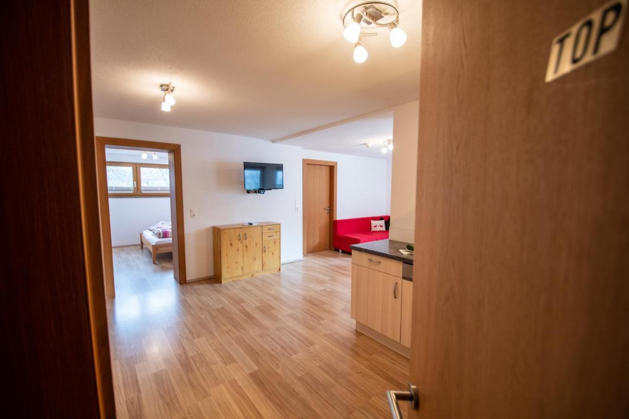 Haus Raggl Apartment Landeck Exterior photo