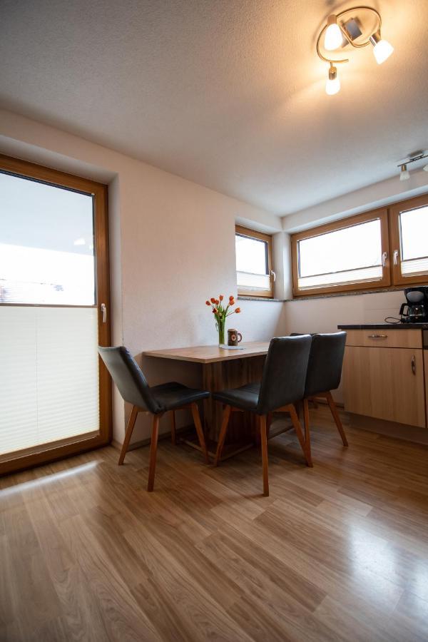 Haus Raggl Apartment Landeck Exterior photo